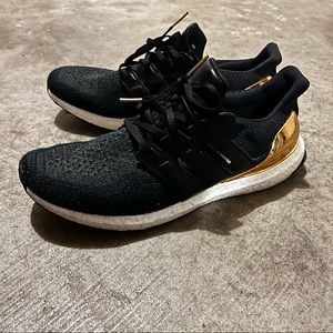 adidas Ultra Boost 2.0 “Gold Medal” sz 12
